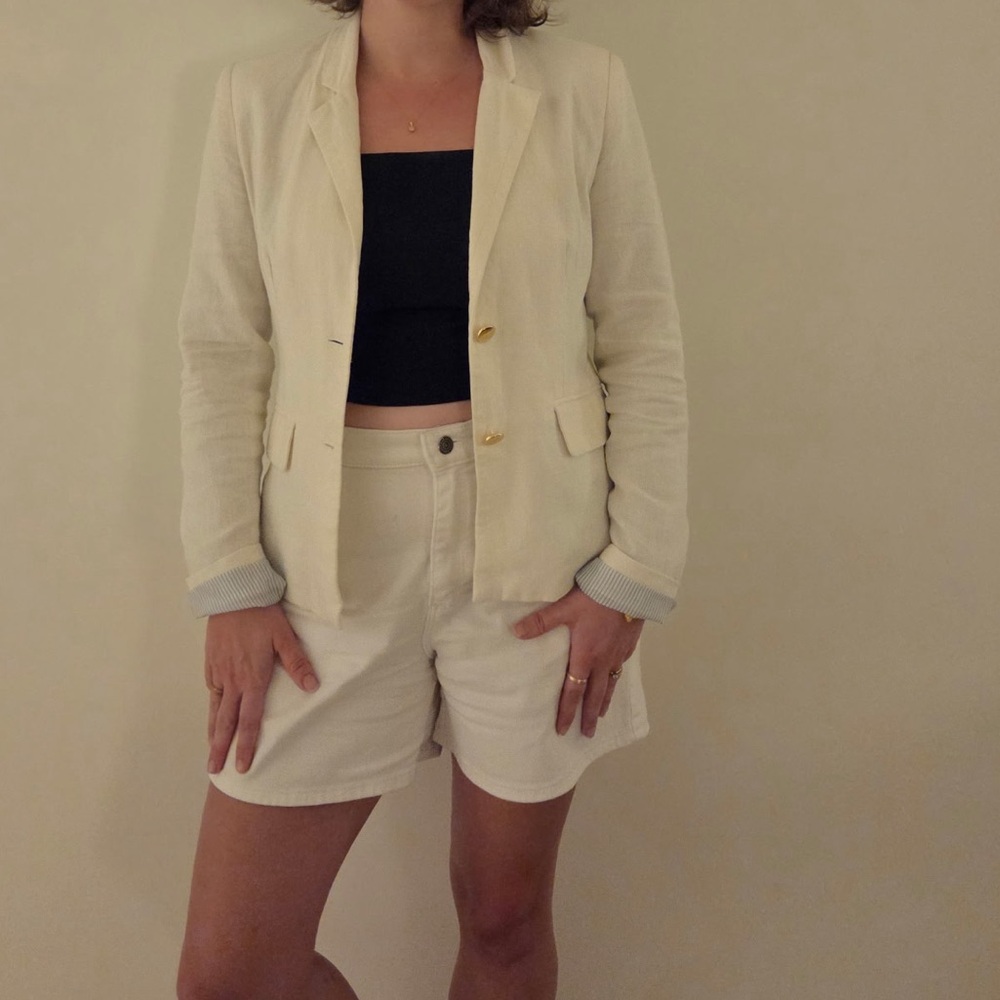 White Linen Blend Tailored Blazer with Gold Buttons | Size 4 - Picture 9 of 10